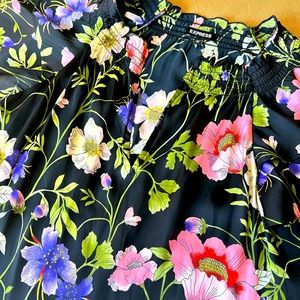 Express Silky Peony Blouse 🌸